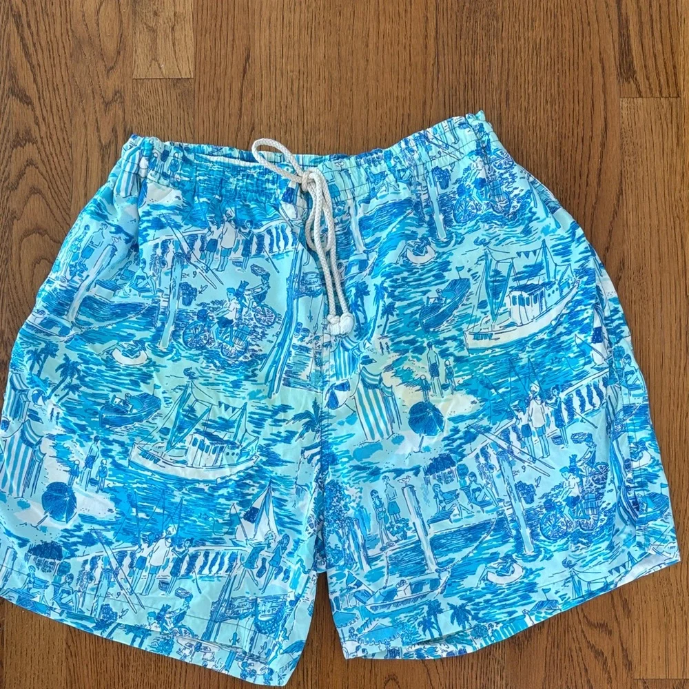 Lilly Pulitzer Men’s Capri Trunk Fresh Catch Toile, size Large. - Picture 1 of 5